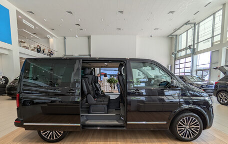 Volkswagen Multivan T6 рестайлинг, 2024 год, 17 900 000 рублей, 5 фотография