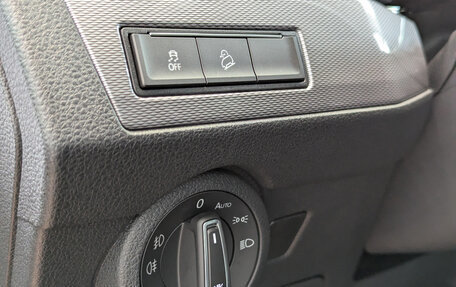 Volkswagen Multivan T6 рестайлинг, 2024 год, 17 900 000 рублей, 19 фотография