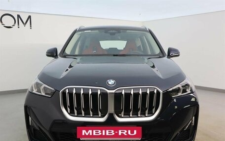 BMW X1, 2024 год, 5 690 000 рублей, 3 фотография