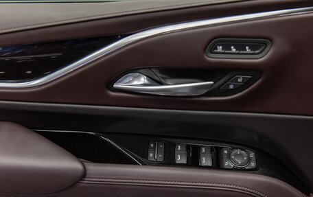 Cadillac Escalade V, 2023 год, 15 900 000 рублей, 19 фотография