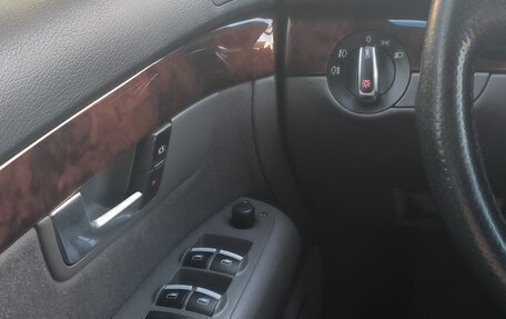Audi A4, 2003 год, 1 237 000 рублей, 13 фотография