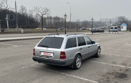 Mercedes-Benz E-Класс, 1993 год, 370 000 рублей, 6 фотография