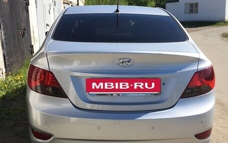 Hyundai Solaris II рестайлинг, 2011 год, 500 000 рублей, 2 фотография