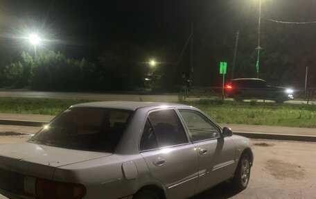 Mitsubishi Lancer VII, 1992 год, 77 000 рублей, 3 фотография