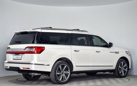Lincoln Navigator, 2018 год, 8 034 000 рублей, 5 фотография