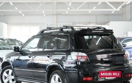 Mitsubishi Outlander III рестайлинг 3, 2005 год, 679 000 рублей, 5 фотография