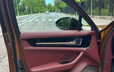 Porsche Panamera, 2024 год, 31 000 000 рублей, 7 фотография