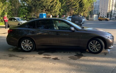 Infiniti Q50 I рестайлинг, 2014 год, 1 550 000 рублей, 6 фотография