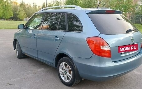Skoda Fabia II, 2009 год, 450 000 рублей, 5 фотография