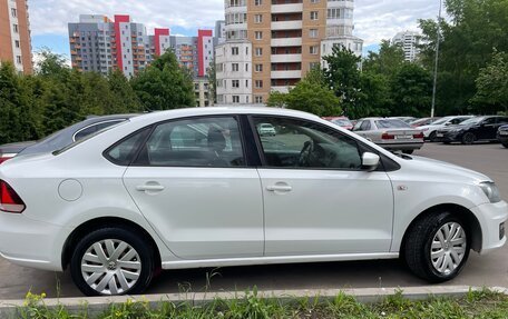 Volkswagen Polo VI (EU Market), 2015 год, 850 000 рублей, 3 фотография