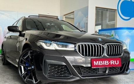 BMW 5 серия, 2020 год, 5 300 000 рублей, 6 фотография