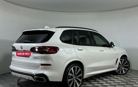 BMW X5, 2021 год, 10 350 000 рублей, 2 фотография
