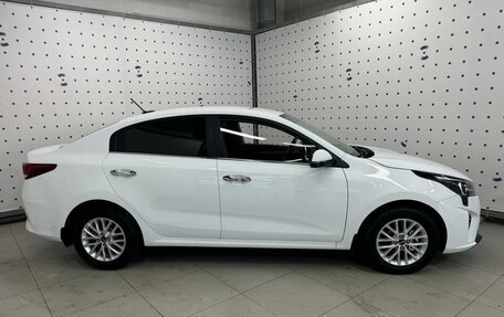 KIA Rio IV, 2021 год, 1 598 000 рублей, 7 фотография