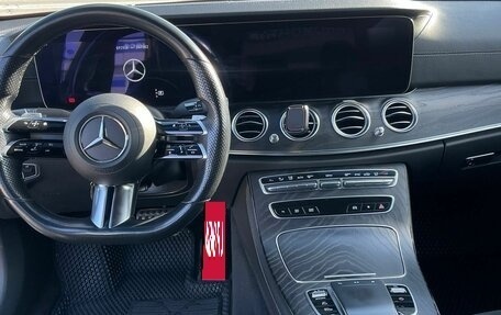 Mercedes-Benz E-Класс, 2021 год, 4 700 000 рублей, 4 фотография