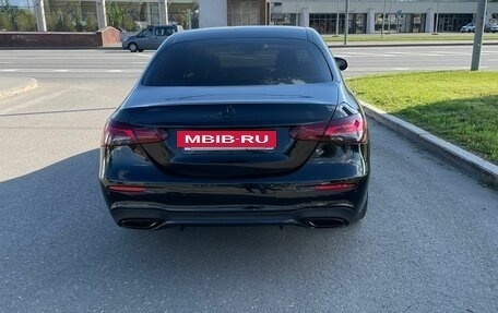 Mercedes-Benz E-Класс, 2021 год, 4 700 000 рублей, 2 фотография