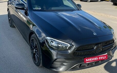 Mercedes-Benz E-Класс, 2021 год, 4 700 000 рублей, 5 фотография
