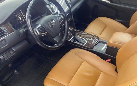 Toyota Camry, 2016 год, 2 550 000 рублей, 9 фотография