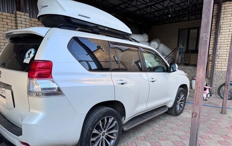 Toyota Land Cruiser Prado 150 рестайлинг 2, 2010 год, 2 930 000 рублей, 5 фотография