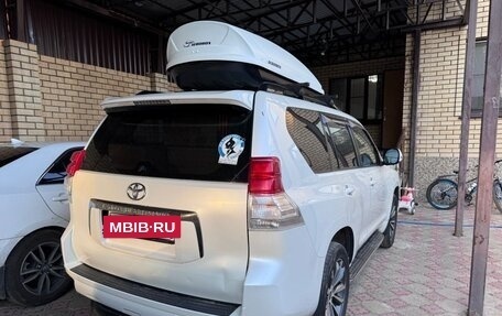 Toyota Land Cruiser Prado 150 рестайлинг 2, 2010 год, 2 930 000 рублей, 4 фотография