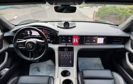 Porsche Taycan I, 2022 год, 10 500 000 рублей, 13 фотография