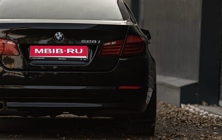 BMW 5 серия, 2012 год, 2 150 000 рублей, 2 фотография