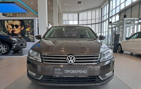 Volkswagen Passat B7, 2014 год, 1 252 000 рублей, 2 фотография
