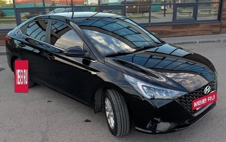 Hyundai Solaris II рестайлинг, 2020 год, 1 750 000 рублей, 4 фотография