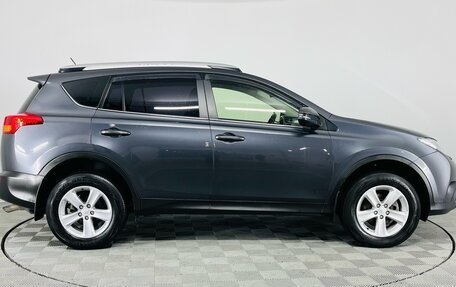 Toyota RAV4, 2014 год, 1 850 000 рублей, 5 фотография