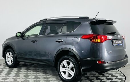 Toyota RAV4, 2014 год, 1 850 000 рублей, 8 фотография