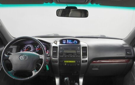 Toyota Land Cruiser Prado 120 рестайлинг, 2007 год, 1 998 000 рублей, 9 фотография
