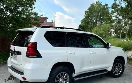 Toyota Land Cruiser Prado 150 рестайлинг 2, 2019 год, 5 750 000 рублей, 2 фотография