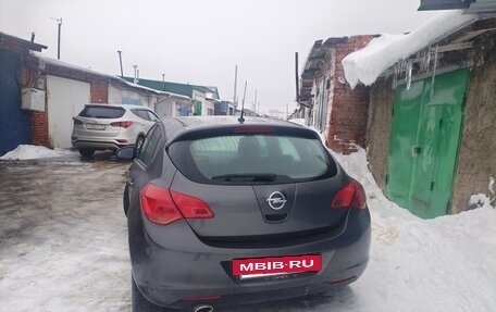 Opel Astra J, 2010 год, 217 000 рублей, 3 фотография
