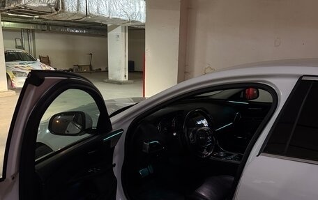 Jaguar XE I рестайлинг, 2015 год, 1 400 000 рублей, 4 фотография