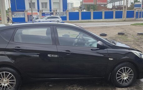 Hyundai Solaris II рестайлинг, 2012 год, 635 000 рублей, 2 фотография