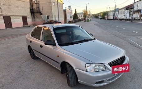 Hyundai Accent II, 2005 год, 325 000 рублей, 3 фотография