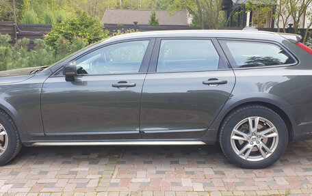 Volvo V90 Cross Country I рестайлинг, 2017 год, 3 100 000 рублей, 1 фотография