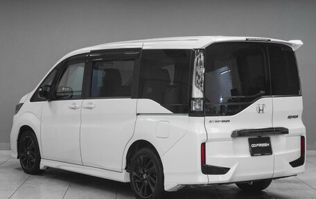 Honda Stepwgn IV, 2019 год, 2 399 000 рублей, 2 фотография