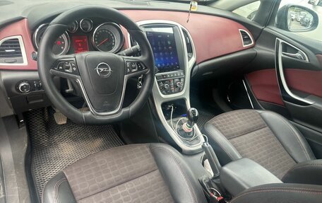 Opel Astra J, 2012 год, 740 000 рублей, 2 фотография