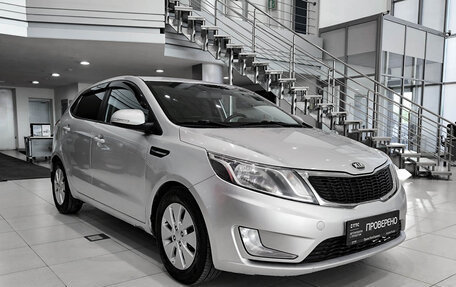 KIA Rio III рестайлинг, 2013 год, 590 000 рублей, 7 фотография