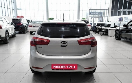 KIA Rio III рестайлинг, 2013 год, 590 000 рублей, 10 фотография