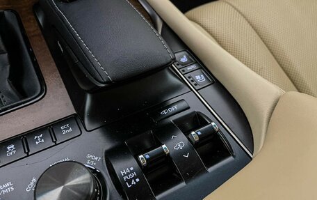 Lexus LX III, 2016 год, 7 500 000 рублей, 18 фотография
