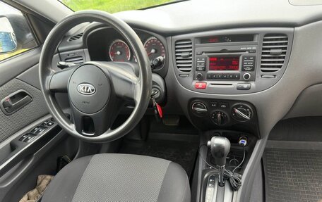 KIA Rio II, 2010 год, 750 000 рублей, 3 фотография
