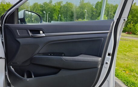 Hyundai Elantra VI рестайлинг, 2017 год, 1 530 000 рублей, 22 фотография