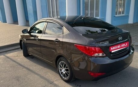 Hyundai Solaris II рестайлинг, 2016 год, 1 064 000 рублей, 2 фотография