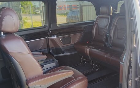 Mercedes-Benz V-Класс, 2014 год, 3 200 000 рублей, 7 фотография