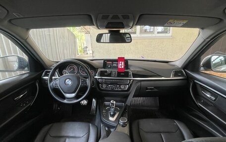 BMW 3 серия, 2018 год, 2 250 000 рублей, 13 фотография