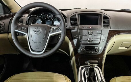 Opel Insignia II рестайлинг, 2011 год, 897 000 рублей, 12 фотография