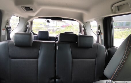 Toyota Sienta II, 2018 год, 1 600 000 рублей, 17 фотография