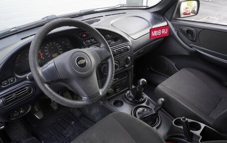 Chevrolet Niva I рестайлинг, 2013 год, 595 000 рублей, 10 фотография