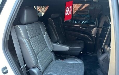 Cadillac Escalade V, 2022 год, 13 295 000 рублей, 9 фотография
